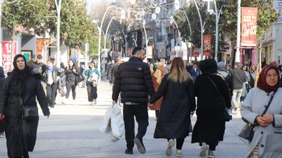 Sakarya’da çarşı ve pazarlarda Ramazan yoğunluğu