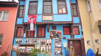 Bursa’da Mübadele dönemi hatıralarını Rum evinde sergiliyor