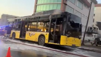İstanbul'da Eyüpsultan ve Büyükçekmece'de İETT yangını