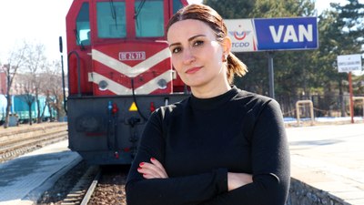 Van'ın kadın makinisti azmiyle takdir topluyor