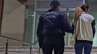 Manisa'da uyuşturucu ticaretinden hüküm giyen kadın yakalandı