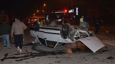 Samsun'da takla atan otomobilden sağ çıktı