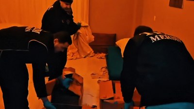 Mersin’de silah kaçakçılığı operasyonu: 3 şüpheli yakalandı