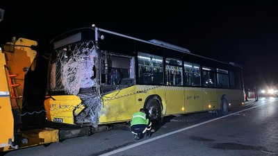 Sarıyer’de İETT otobüsü ile hafif ticari araç çarpıştı: 1 ölü