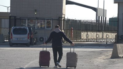 Kilis'te Suriyelilerin ülkelerine dönüş mesaisi sürüyor