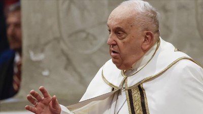 Vatikan: Papa iyileşmeye devam ediyor