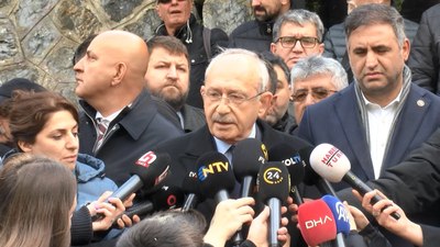 Kemal Kılıçdaroğlu, gözaltına alınan Ekrem İmamoğlu'nun evini ziyaret etti