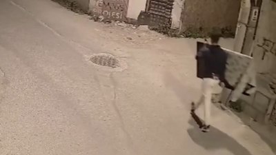 İzmir'de iş yerlerini soyan hırsız yakalandı