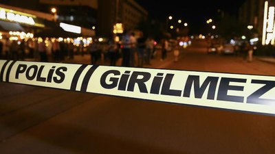 Erzurum'da "yan bakma" kavgası