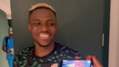 Victor Osimhen'i zorlayan soru: Chelsea mi Manchester United mı?