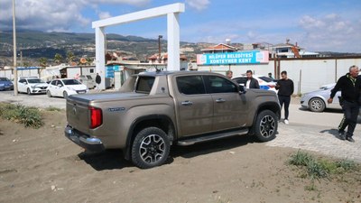 Hatay'da kumsalda pikapla drift yapan sürücüye 47 bin 235 lira ceza