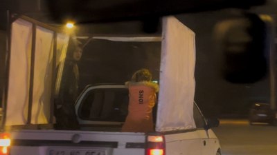 Eskişehir’de çocukların pikap kasasındaki tehlikeli yolculuğu