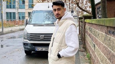 İstanbul'da otomobildeki genci kurşun yağmuruna tuttular