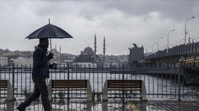 Hava sıcaklığının düşeceği İstanbul'da sağanak yağış bekleniyor