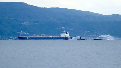 İzmit Körfezi'nde gemi yangını