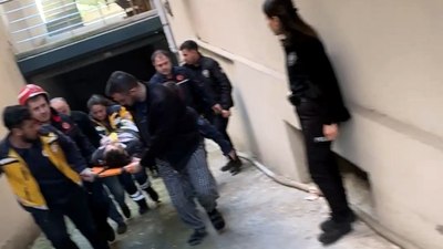 İstanbul'da temizlik için girdiği su deposunda mahsur kaldı