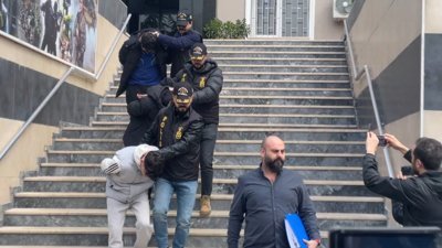 İstanbul'da bir iş yerini kurşunlayıp videoya çektiler