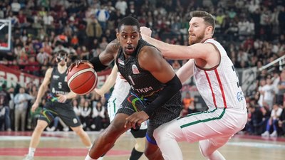 Karşıyaka, Aliağa Petkimspor'u uzatmada mağlup etti