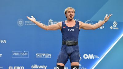 Yusuf Fehmi Genç'ten Avrupa rekorlarıyla birlikte iki altın madalya