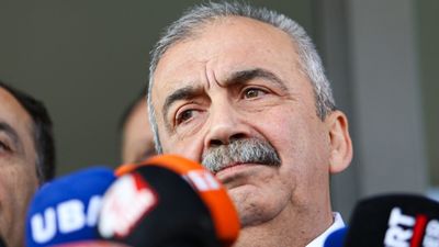 Sırrı Süreyya Önder'in sağlık durumuna ilişkin yeni gelişme