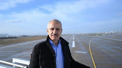 İstanbul Havalimanı’nda Eşzamanlı Üçlü Bağımsız Pist Operasyonu'nu başladı