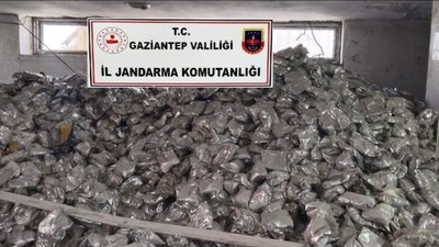 Gaziantep'te 8 milyon TL değerinde sahte bebek maması ele geçirildi