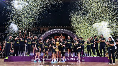 Fenerbahçe, Kadınlar Basketbol Süper Ligi'nde şampiyon oldu
