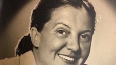 Edita Morris'in Hiroşima’nın Çiçekleri ve Tohumları, Vietnam'a Sevgiler adlı çarpıcı romanları