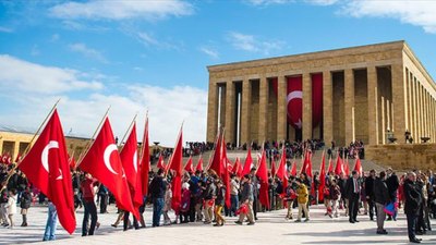23 Nisan'da toplu taşıma ücretsiz mi? Marmaray, otobüs, metro, metrobüs...