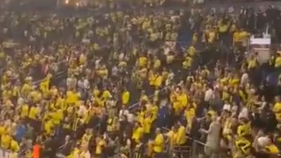 Fenerbahçe tribünleri: Ali Koç istifa!
