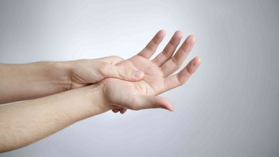Sağ avuç içi kaşınması ne anlama geliyor?