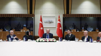 Cumhurbaşkanı Erdoğan'dan 1 Mayıs İşçi Bayramı mesajı