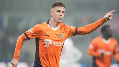 Başakşehir'in golcüsü Krzysztof Piatek için Beşiktaş iddiası