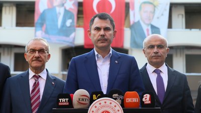 Özgür Özel'e tepki: Gözlerindeki bantı çıkarsın