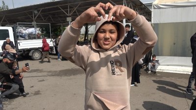 Suriyeliler ülkelerine dönmeyi sürdürüyor