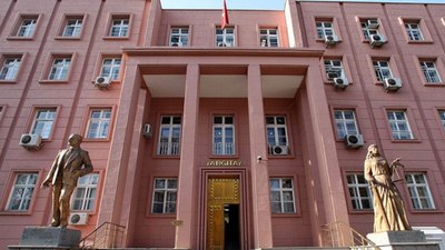 Yargıtay, FETÖ çatı davasını usulden bozdu