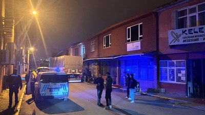 Balıkesir'de alkollü sürücü, tırla ters yöne girdi