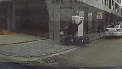Amasya'da otomobille çarpışan motosikletli yaralandı