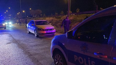 Konya'da polislerden 50 kilometre kaçan alkollü sürücü: Rezil olmayalım