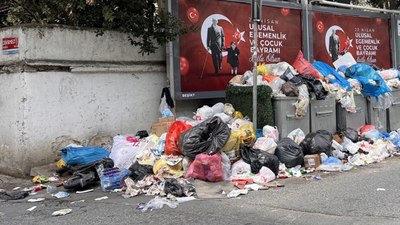 Beşiktaş'ta çöp dağları vatandaşı isyan ettirdi