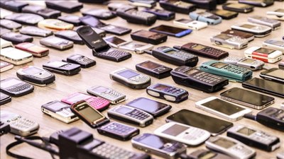 Bakanlık el attı: 4 model cep telefonu yasaklandı