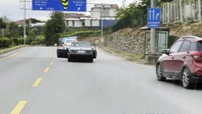 Sakarya'da düğün konvoyunda akılalmaz görüntü