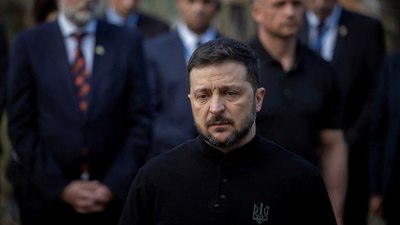 Zelensky'den 9 Mayıs tehdidi: Moskova'ya gidenlerden sorumlu olmayacağız