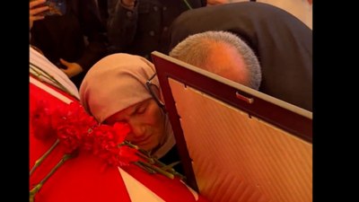 Sırrı Süreyya Önder'in annesi: Beni de götür beraber gidelim