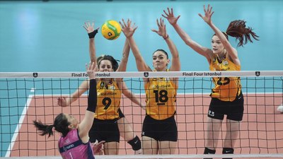 VakıfBank, Numia Vero Volley'e kaybetti