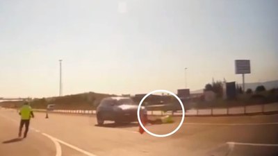 'Dur' ihtarına uymayan sürücü, polis memuruna çarptı