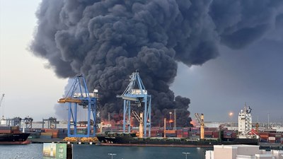Sudan'da patlama sonrası yangın çıktı