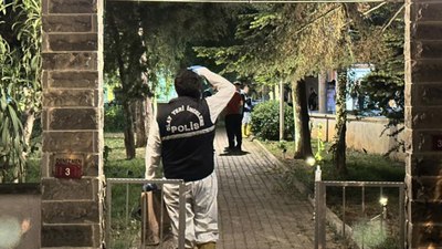 Kadıköy'de apartmanda yangın: 1 ölü