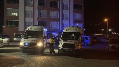 Korkunç cinayet: İki kardeş boğazları kesilmiş halde bulundu