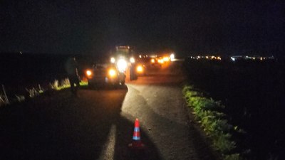 Kars’ta 2 hafif ticari araç çarpıştı: 1 ölü, 4 yaralı